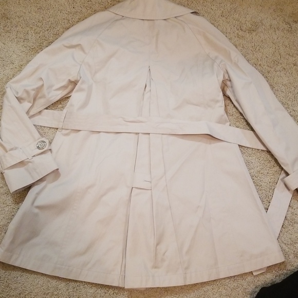 Michael Kors Beige Jacket - Picture 5 of 8